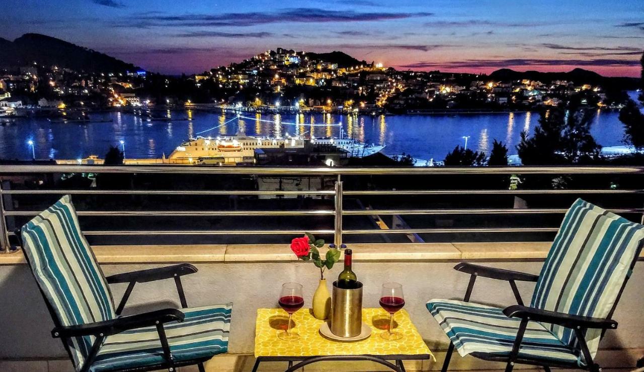 Beautiful 2 Bedroom 2 Bathroom Sea View, Free Parking * Dubrovnik