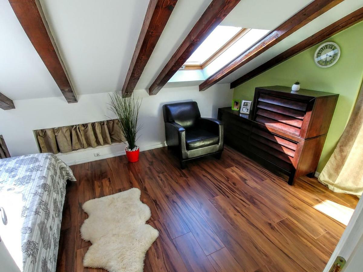 Beautiful 2 Bedroom 2 Bathroom Sea View, Free Parking * Dubrovnik